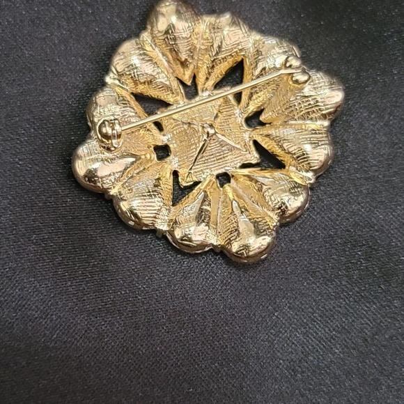 Vtg Rhinestone Brooch Pin - Picture 4 of 4